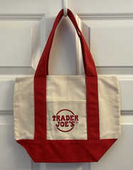 Trader Joe’s RED Mini Canvas Tote Lunch Bag NWT RED w/STICKERS
