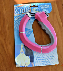 Useful D Shaped One Trip Grip carrying handle, Portable Grocery Bag Holder