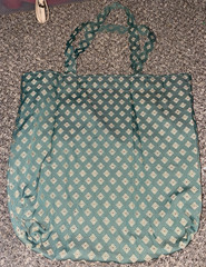 Green patterned tote bag- unbranded