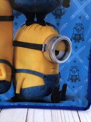 Minions Despicable Me Reusable Bag + Play Pack+ 5 Collectible Toys Halloween New