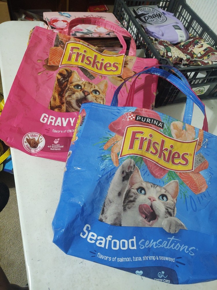 Upcycled Feed Bag, Handmade, Repurposed, Shopping bags Lot Of 2 (cat Food)