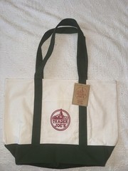 Green Limited Edition Canvas Tote Shopper Bag Brand New w/Tag Trader Joe Fashion