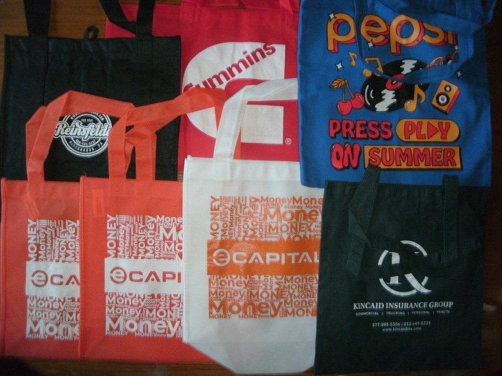 Lot of 6 new reusable fabric totes double handle shopping market bags w/ logos