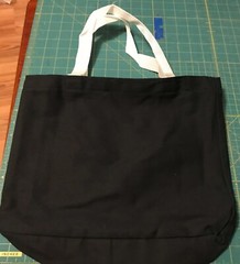 Reusable canvas tote bags, medium size measures 14×11.5” with 3.5” gussett