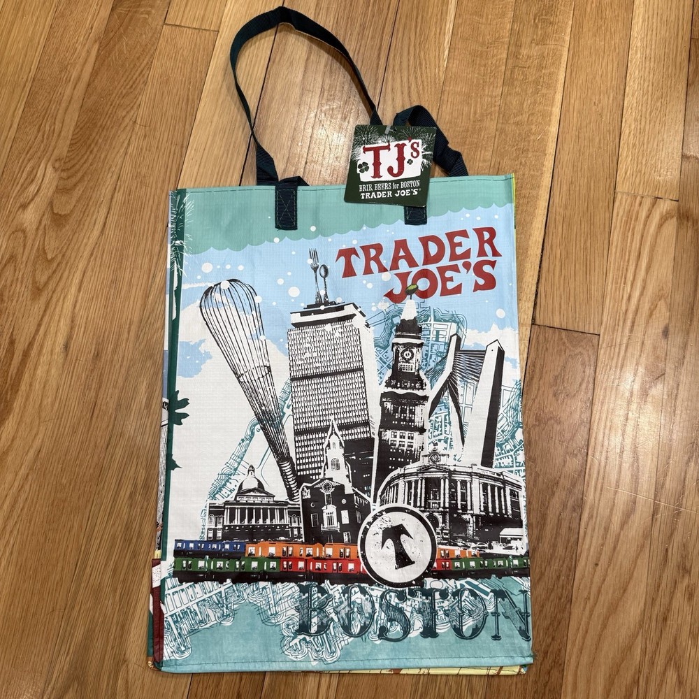 Trader Joe’s ECO Reusable Shopping Grocery Gift Tote Bags/Boston/New with tags