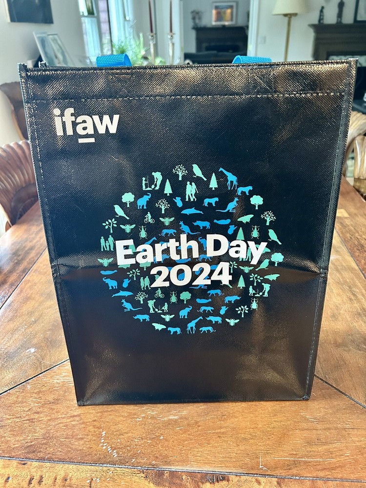 Earth Day 2024 Reusable Tote Bag, *NEW*