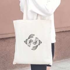 Goldfish Tote Bag Aesthetic Cute Fish Tote Bag for Women Large Vintage Cotton…