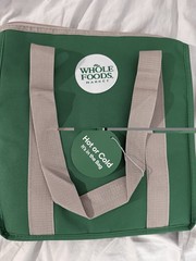 Whole Foods Market Insulated Cooler Shopping Grocery Zip Bag Medium size.