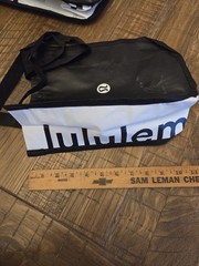 Lululemon Reusable Bags 1 Large 4 Small Bags