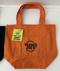 Trader Joe’s – 2025 Black, Orange Halloween Ltd Edition Mini Tote Bags, Set of 2