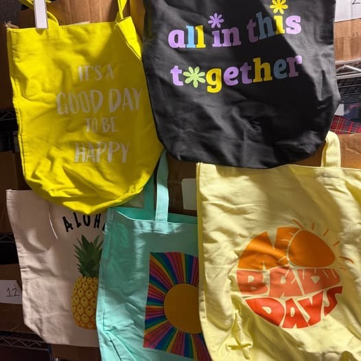 New Multi Quantity Assorted Tote Bag Lot Summer Spring Sunshine Aloha Pineapple