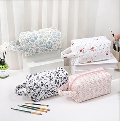 Leisofter Makeup Bag, Cute Cosmetic Case for Women Girls, onesize, Medium-b
