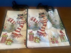New Hallmark Snowman Winter Wonders Lot of 2 Reusable Bags