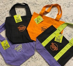 Trader Joe’s Mini Halloween Canvas Tote Bag Set Of 4 Orange Black Purple NWT