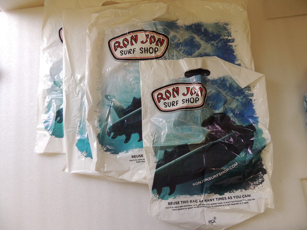 lot of 4 reusable plastic Ron Jon Surf Shop shopping bags see photos