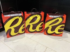 🍫🍫🍫 (3) Hershey’s Chocolate World (PA) /Reese’s Shopping Bags 16”x 13”x 7”