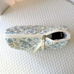 Makeup Bag Large Travel Quilted Cosmetic Organizer, Blue Floral