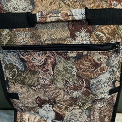 Vintage Cat Tapestry Rolling Portable Travelgear Fold Up Bag W/ Foldable Wheels