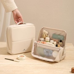 YLYZ Makeup Bag, Foldable Magnetic Standing Bag with Cream white