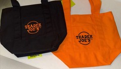 Trader Joes Mini Totes Trick Or Treat Halloween Set Of 2 “Black And Orange”