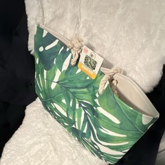 Green & White Leaf Print, Beach Bag