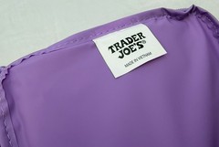 Trader Joe’s Large Insulated Reusable Lavender/Purple Limited Edition 2026 NWT