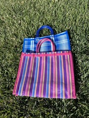 Multicolor Stripe Plastic Reusable Tote 25 Bag w/ Handles, 9-15 inches
