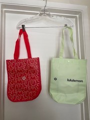 (2) Lululemon Shopping Tote Reusable Bags Red Light Green Small 12″x9″ NEW