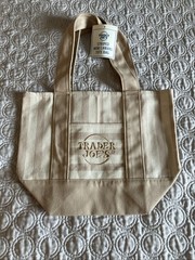 TRADER JOE’ Mini Pastel Stripe Canvas Tote Bag Limited Edition Beige SHIPS TODAY