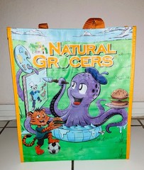 NWOT Natural Grocers Bag Reusable Shopping Tote Heavy Duty Holds 50 lbs Soccer