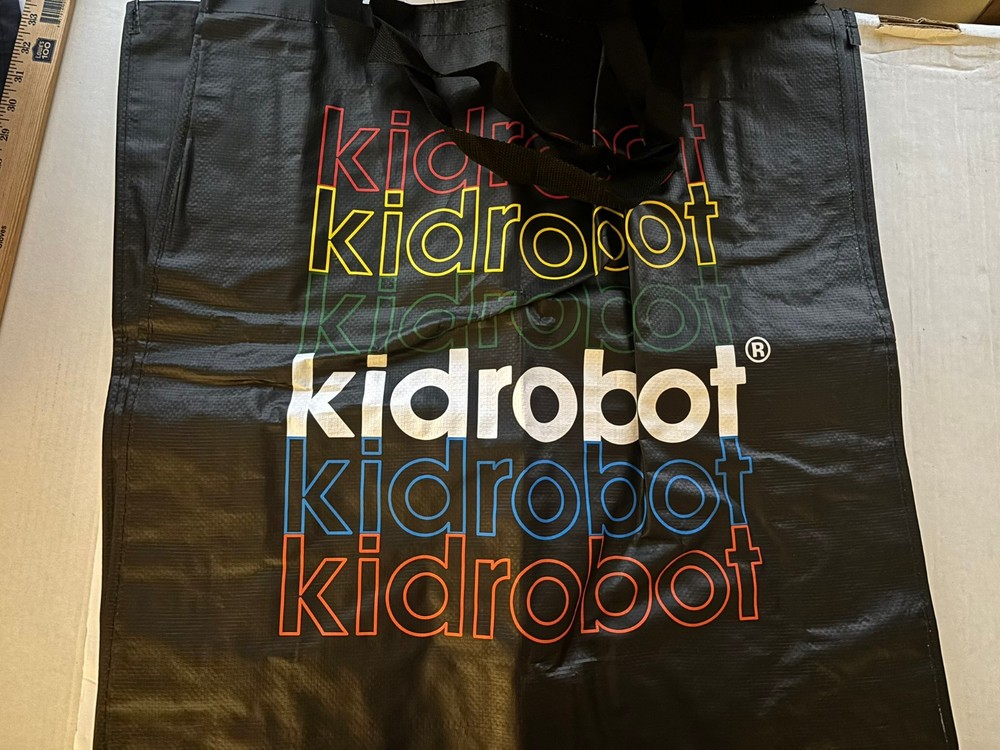 Kidrobot 24” x 24” x 7” Large Comic Convention Bag