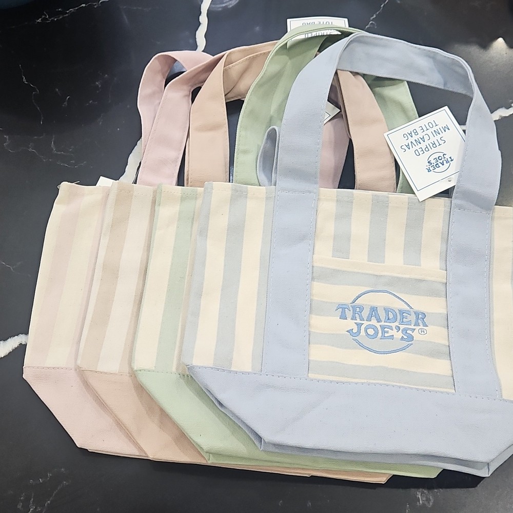 Trader, joe’s limited edition mini pastel striped canvas tote bag 2026 lot of 4