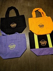 Trader Joe’s Mini Halloween Canvas Tote Bag – Limited Edition – Full Set Of 4