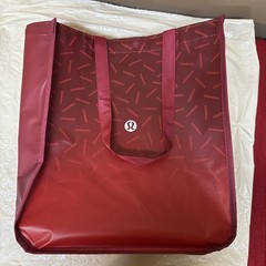 Lululemon Reusable Big Shopping Tote Bag Red Burgundy 16x14x6” Snap Closure