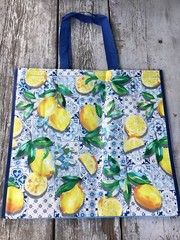 NEW TJX Shopping Bag Yummy🍋 LEMONS 🍋 Reusable Travel Tote 🐚