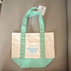 Limited Edition Trader Joe’s Reusable Shopping Bag Mint Green Beige Solid Tote