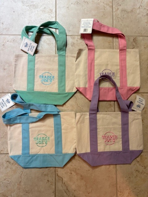 Trader Joe’s Viral Mini Pastel Totes Bags – Set of Four (4)