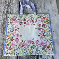 REUSABLE SHOPPING TRAVEL TOTE BAG FLORAL🦋 ECO FRIENDLY TJX NEW