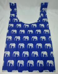BAGGU – Standard Reusable Bag 25″ w/tag – BLUE & WHITE ELEPHANT – Retired Design