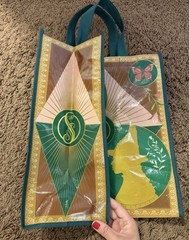 NWOT Wicked Reusable Tote Bag Glinda Elphaba Butterfly Floral Green Handles