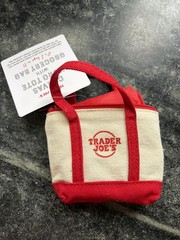 NWT Trader Joe’s Mini Insulated Cooler Bags Full Set of 6 + Micro Tote Sold Out!