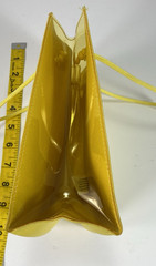 BED BATH & BEYOND Small Reusable TOTE BAG Yellow Polyvinyl Chloride 7.5/8×5.5/8