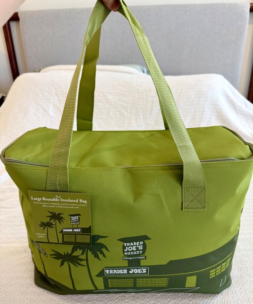 NEW Trader Joe’s Large Insulated Tote – Olive Green Cooler Bag