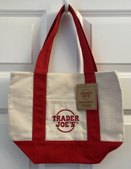 Trader Joe’s RED Mini Canvas Tote Lunch Bag NWT RED w/STICKERS