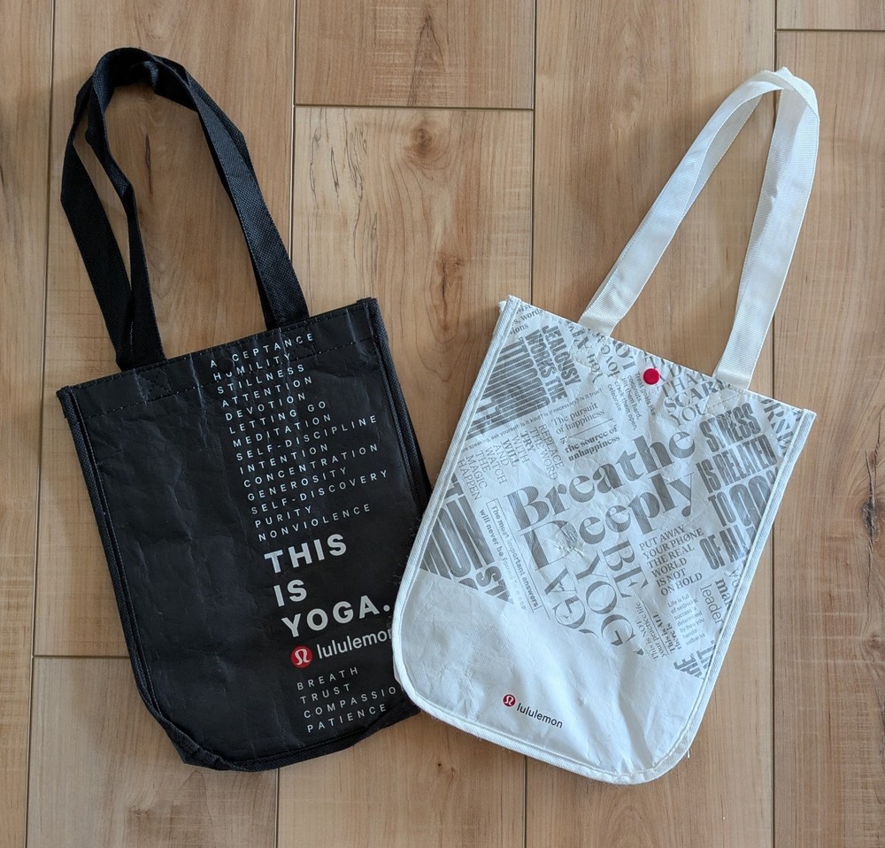 Lululemon Reusable Small Shopping Tote Lunch Bag Lot of 2 Yoga White Black Red