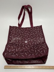 LULULEMON Reusable Shopping Burgundy Holiday Large White Logo Small