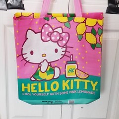 HELLO KITTY PURPLE PINK Lemonade REUSABLE SHOPPING BAG BEACH BAG / BEACH TOTE