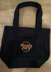 Trader Joe’s AUTHENTIC NEW 💚 FALL EMBROIDERED CANVAS REUSABLE TOTE BAGS SET