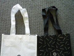 Lululemon Reusable Shopping Tote Bags (4) Small Totes Different Designs (F)