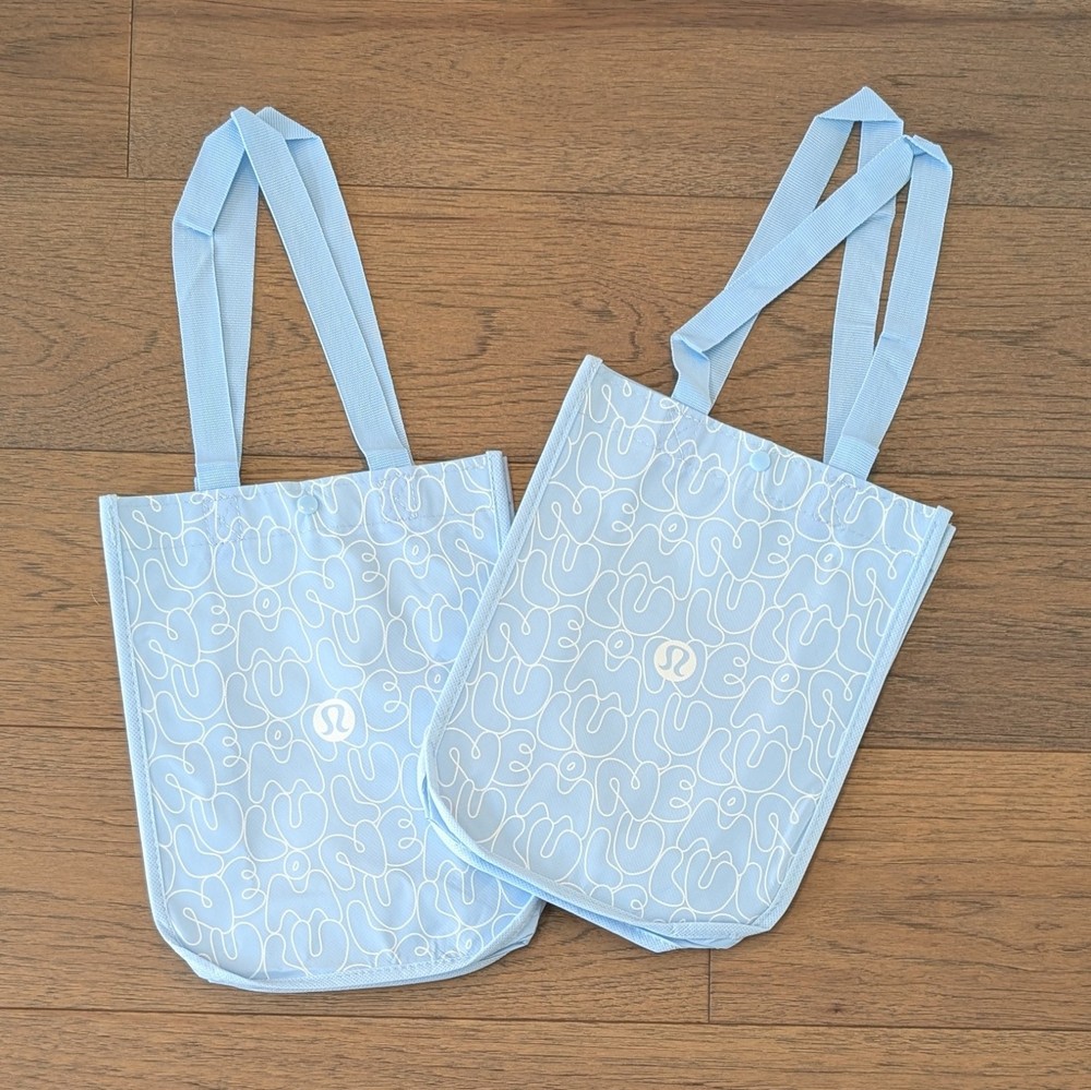 Lululemon Small 2 Reusable Shopping Totes Gym Bags 🩵 Light Blue 🩵 *NEW!*⚡